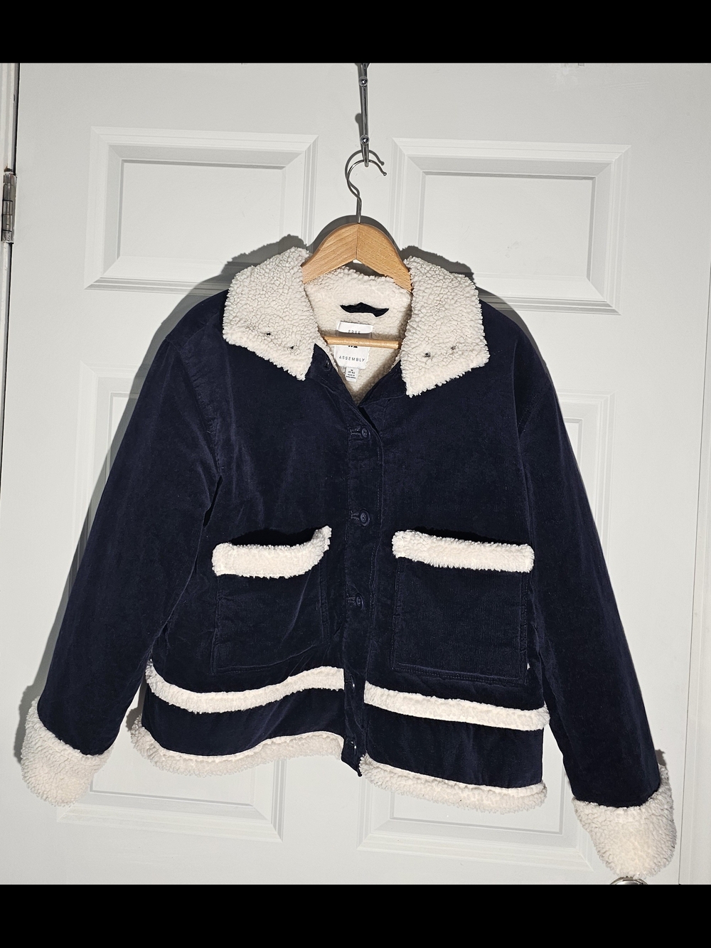 Free Assembly Navy Corduroy Sherpa-Lined Jacket Size M (8-10) Cream Trim